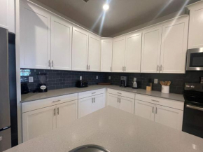 Lovely Hideway for Family with Private Pool & Waterpark